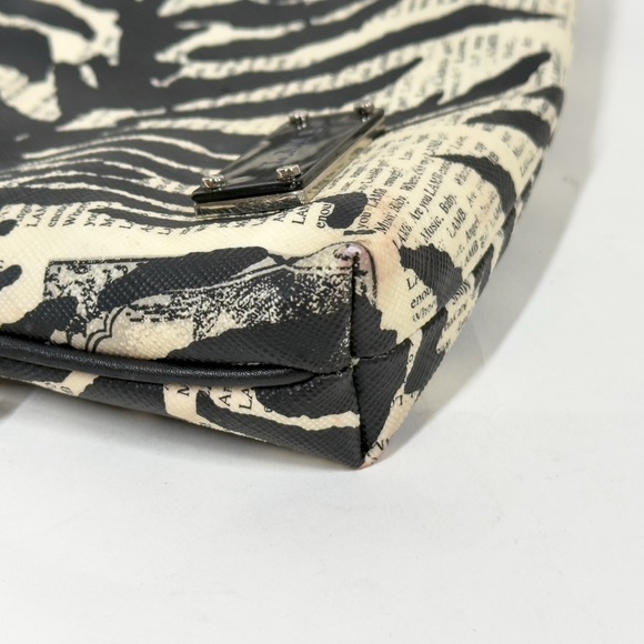L.A.M.B. Gwen Stefani Black & White Zebra Newspaper Print Top Zip Cosmetic Bag - Picture 3 of 7